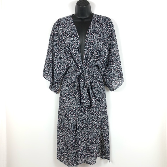 Sonoma Goods For Life Women’s Dainty Floral Belted Kimono Size OS - Picture 4 of 12